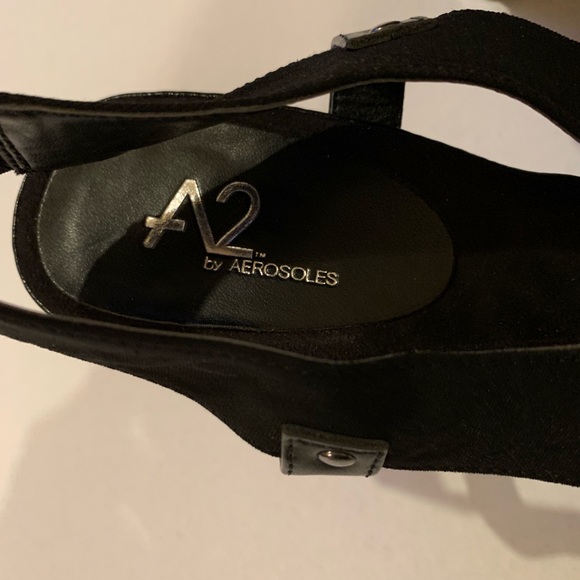 Black casual heels - Picture 2 of 6